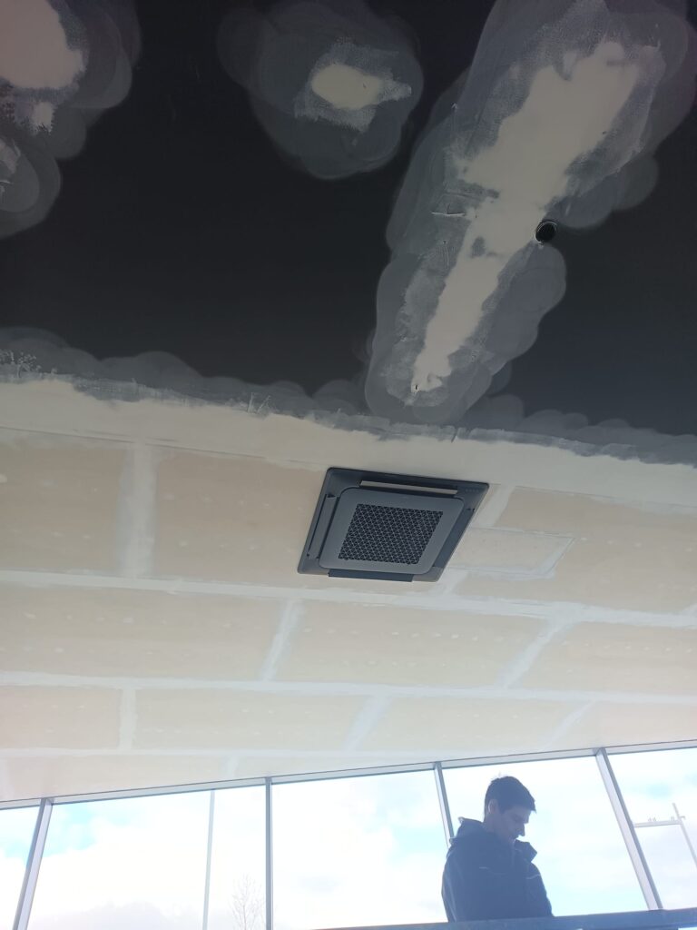 Obrázek WhatsApp, 2025-11-05 v 16.00.30_33559562